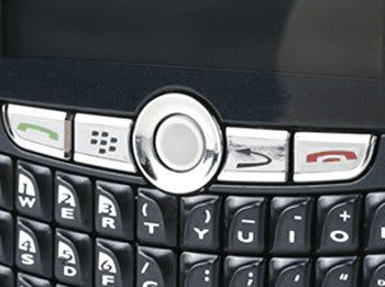 BlackBerry 8800 – doanh nhân không cần kết nối