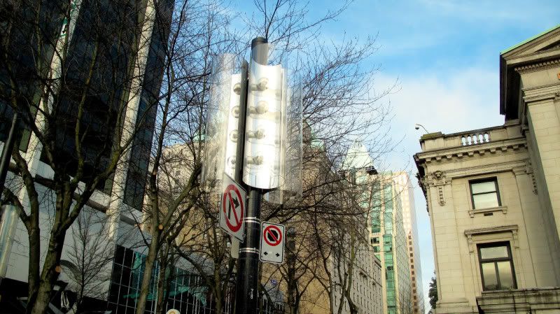 IMAGE: http://i58.photobucket.com/albums/g244/mmich_storm/x25.jpg