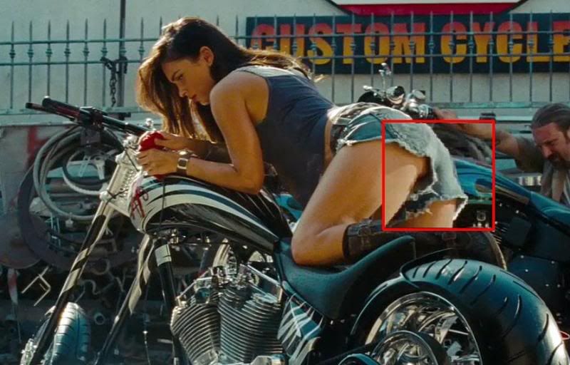 megan fox transformers 2 hot scene. Megan+fox+transformers+2+