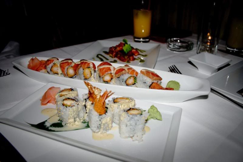 IMAGE: http://i58.photobucket.com/albums/g245/jonrwongusana/Vegas%20Winter%202009/IMG_0954-1.jpg