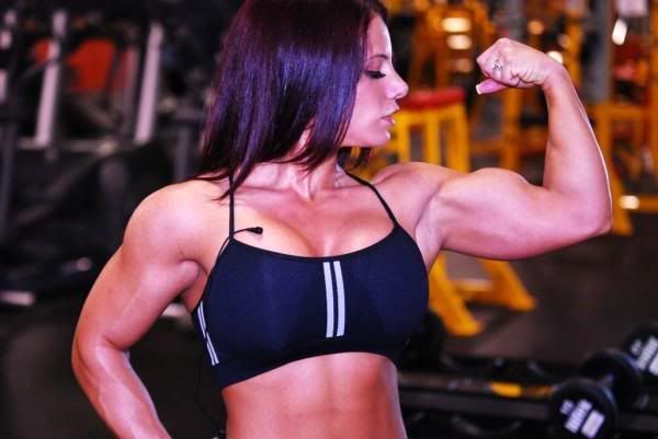 Is This Lady A Pro Female Bodybuilder Bodybuildingco