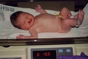 newbornweigh.jpg picture by sweetteasoakers