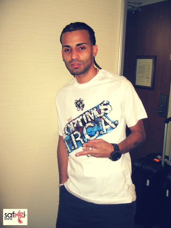 Arcangel in OPTIMUS ARCA shirt