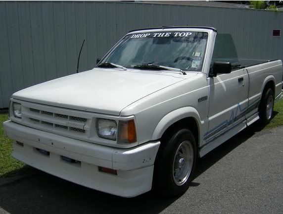 Convertible Mazda B2200