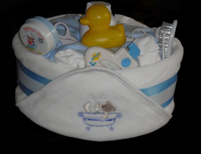 bathtimecakebluecopy.jpg