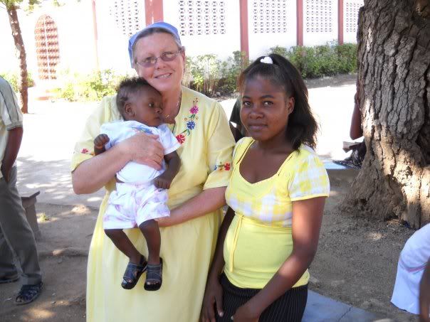 [Image: 17467_1301004838681_1037227836_3091.jpg]