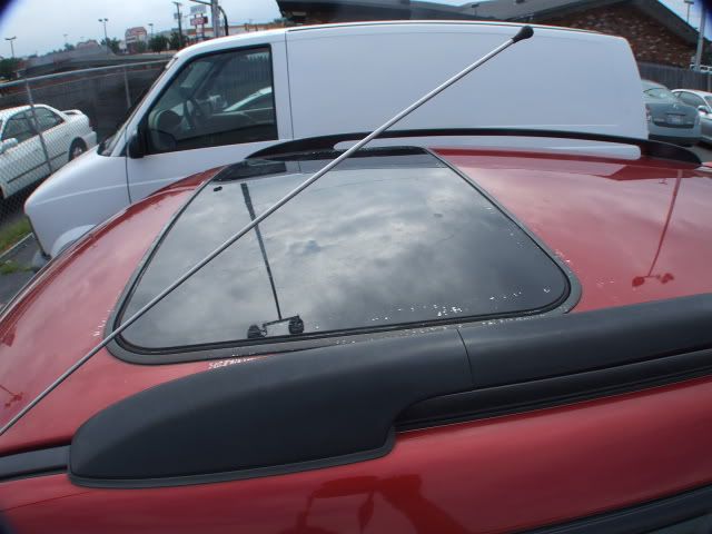 [Image: sunroof.jpg]