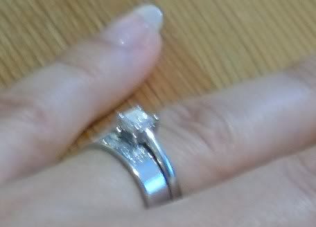 Re: Wedding rings to work with a princess cut diamond Engagement ring?