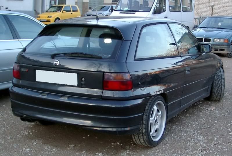 [Image: Opel_Astra_GSI_rear_20080208.jpg]