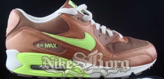 [img width=640 height=310]http://i58.photobucket.com/albums/g278/streetwalker53/Pick%20Up/JAN%2007/Air%20Max/VERSION%20II/DSC025877.jpg[/img]