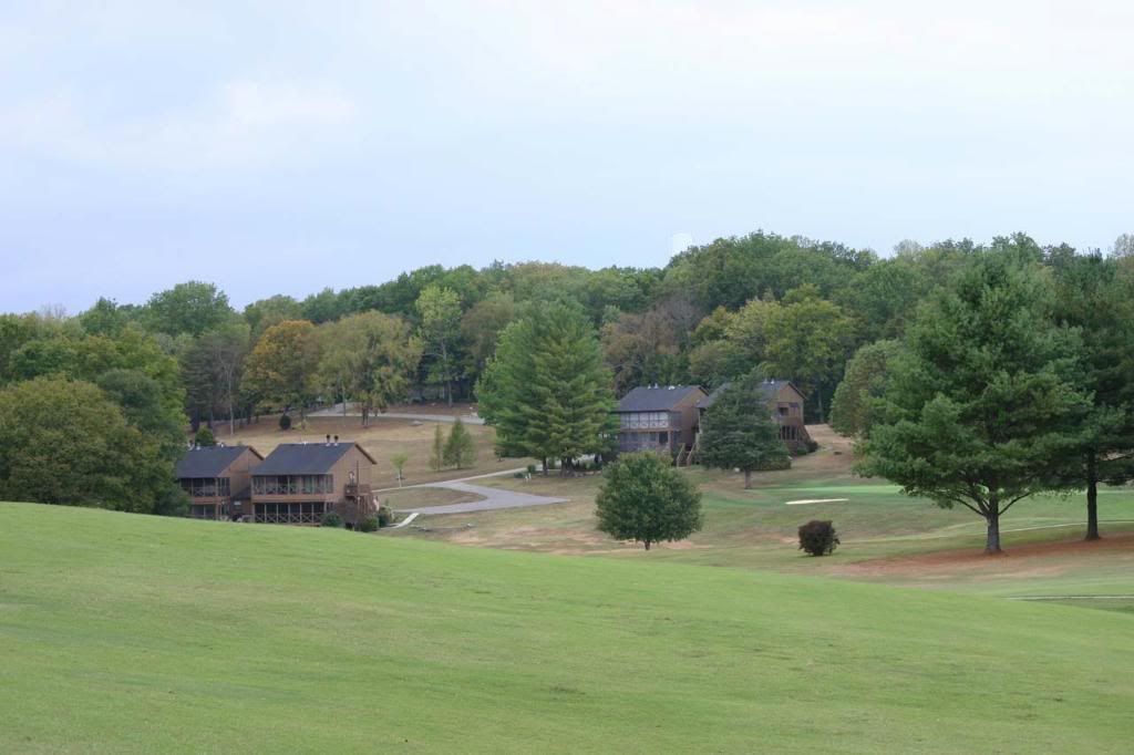 IMAGE: http://i58.photobucket.com/albums/g280/acmunro/FOT%202007%20Kentucky/IMG_6410.jpg