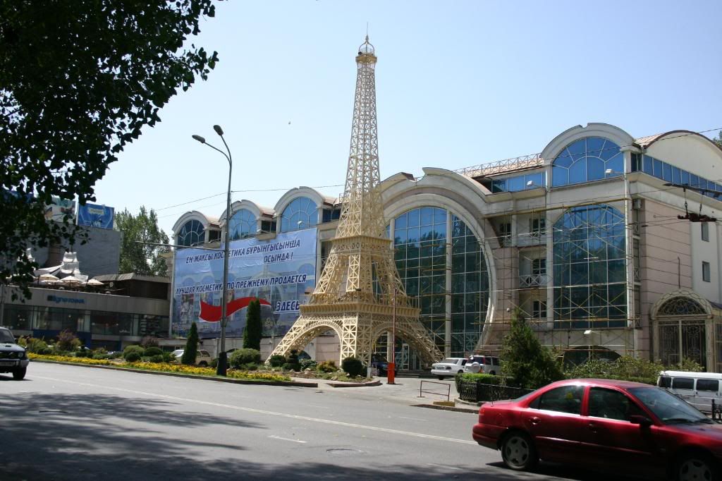 IMAGE: http://i58.photobucket.com/albums/g280/acmunro/Kazakhstan/IMG_2095.jpg