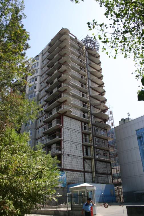 IMAGE: http://i58.photobucket.com/albums/g280/acmunro/Kazakhstan/IMG_2114.jpg