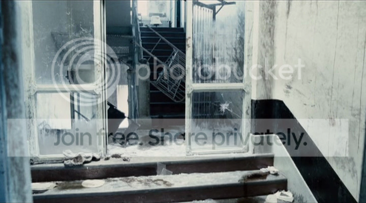 https://i58.photobucket.com/albums/g276/weeka3/vlcsnap-432207.png