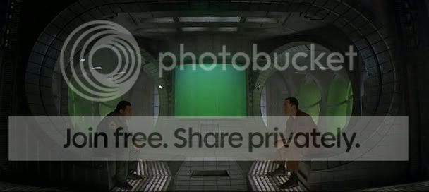 https://i58.photobucket.com/albums/g276/weeka3/vlcsnap-594965.jpg